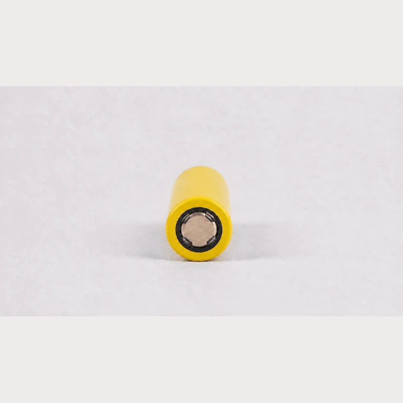 LG 18650HE4 battery cell