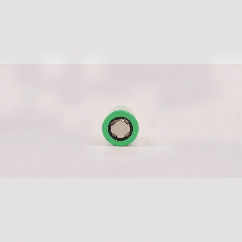 Samsung INR18650-25R battery cell