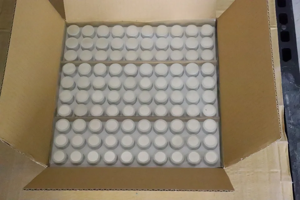 100 piece box